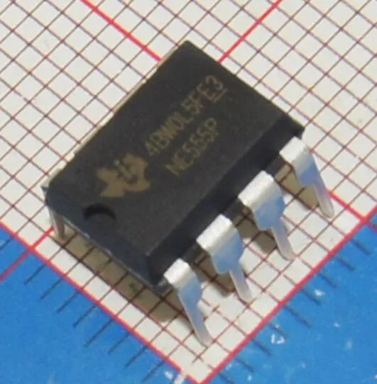 SN74LVCH16T245DGGR Voltage Level Translator IC