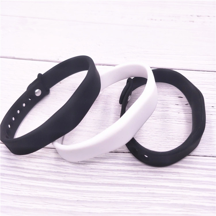 NFC Silikon Armband RFID Band Wasserdicht geprägtes Logo Druck NFC Armband für Social Media Teilen