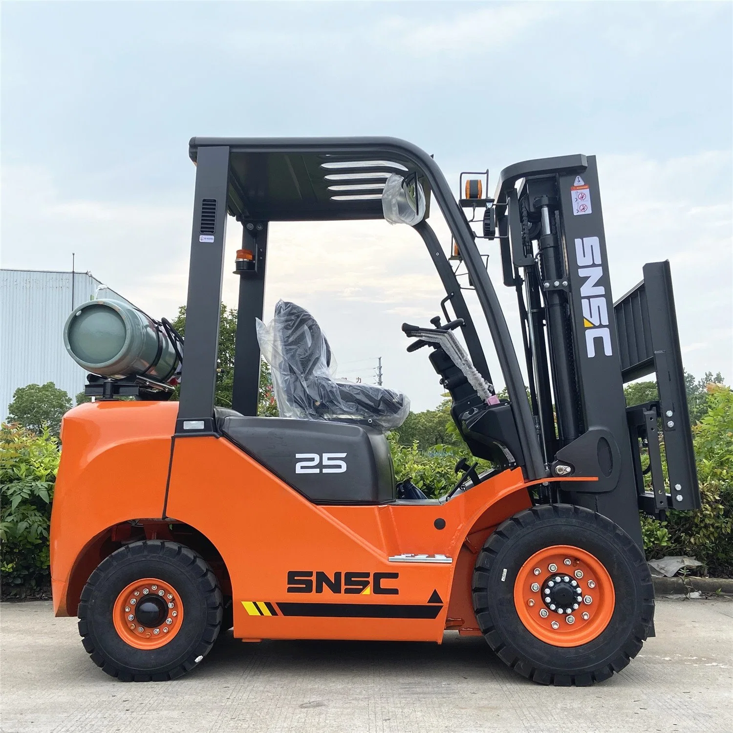 Snsc New 2.5 Ton LPG Gasoline Dual Fuel Propane Petrol Gas Forklift