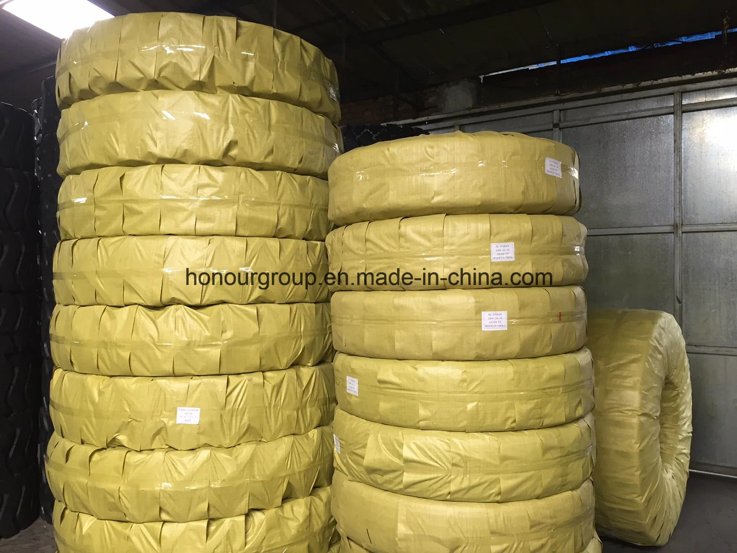 Honour Condor New Honour High quality/High cost performance  14.00-20 Sand Tyre