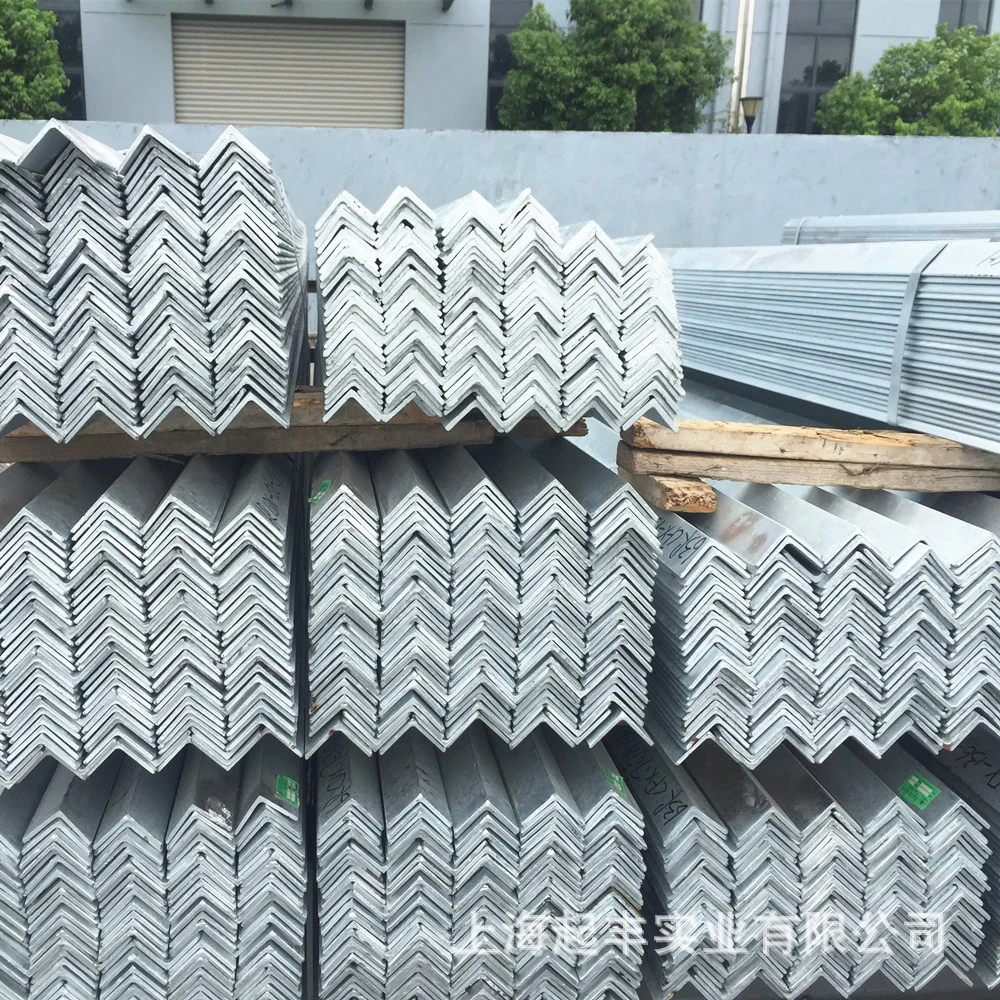 China Manufacturer Hot Rolled Q345 A36 Ss400 SA302 Non-Alloy Standard Marine Packing Iron Angle Steel