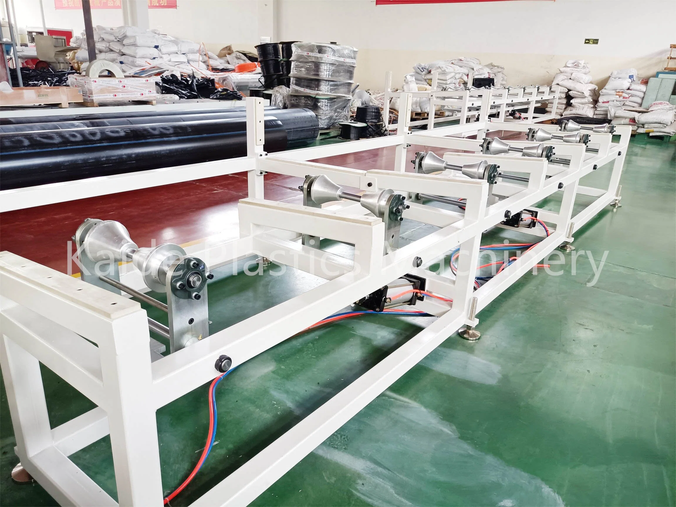 Plastic Pipe Making Machine HDPE 630mm Pipe Production Line for Producing Urban Gas Pipes