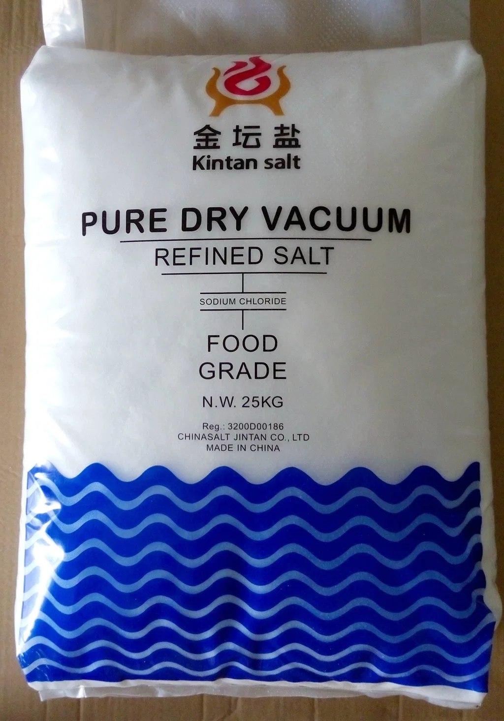 Refined Edible Iodized Salt Free Flowing Sodium Chloride Packed in 25kg Bags