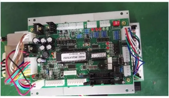 LT-B124 Elektrisches Steuerungssystem für Kraftstoffverteiler