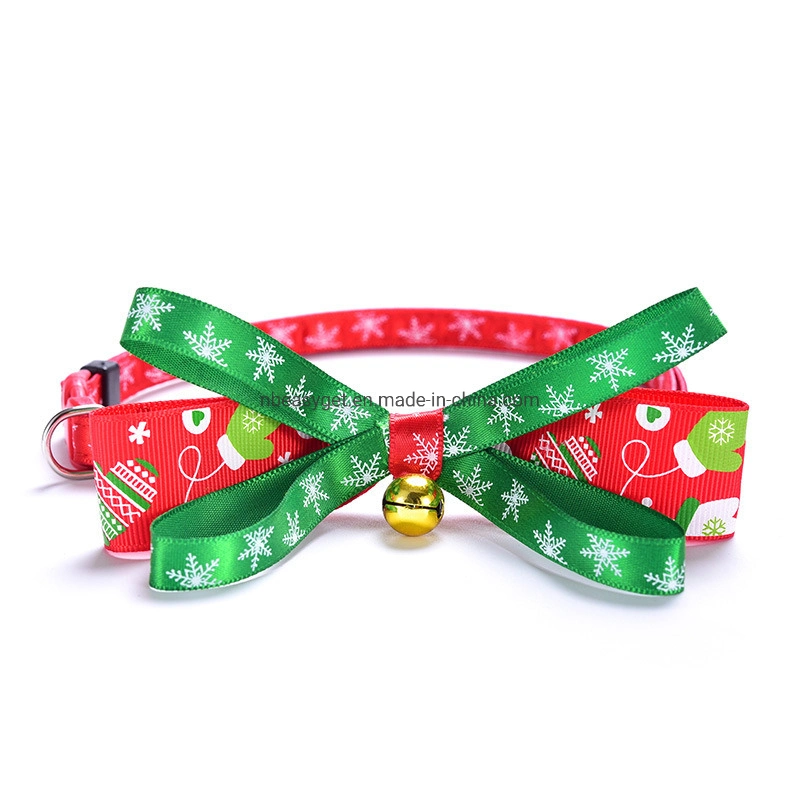 Christmas Dog Collar, Adjustable Pet Collar with Double-Deck Bowtie, Durable Plastic Breakaway Buckle, Snowflake Christmas Pattern with Neck Bell Esg12463