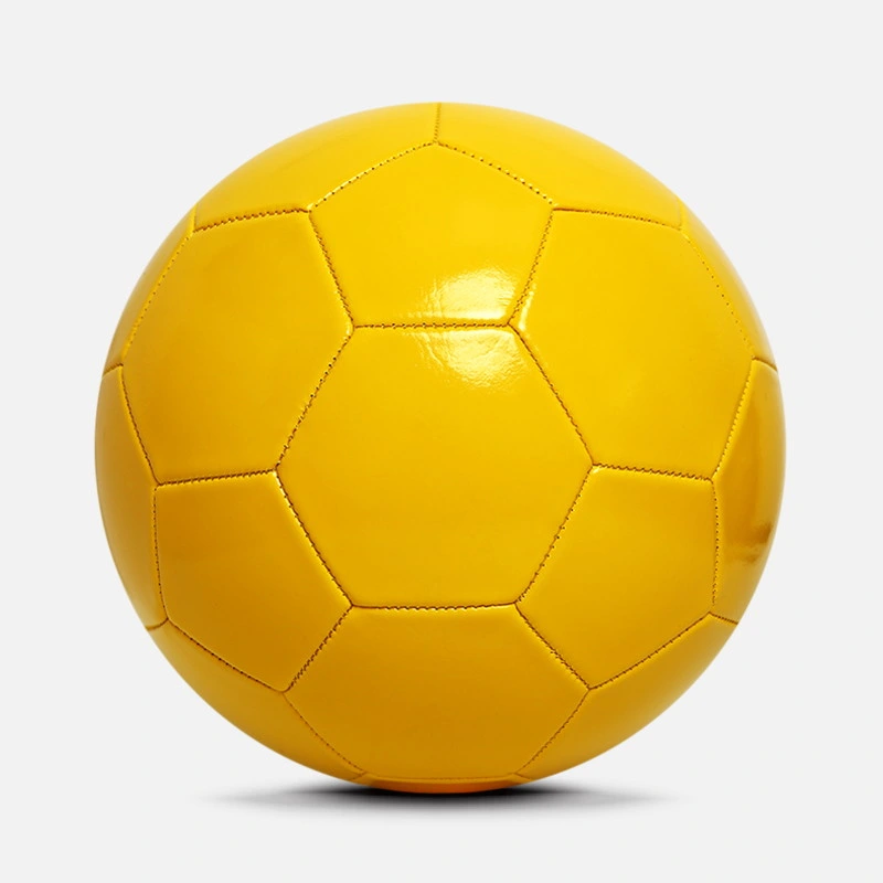 Pelota de fútbol promocional de PVC amarillo, económica.