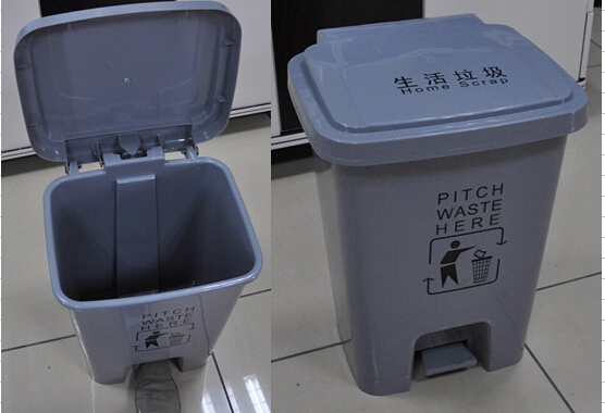 50 Liter Waste and Recycling Bin Plastic Dustbin Used for Home