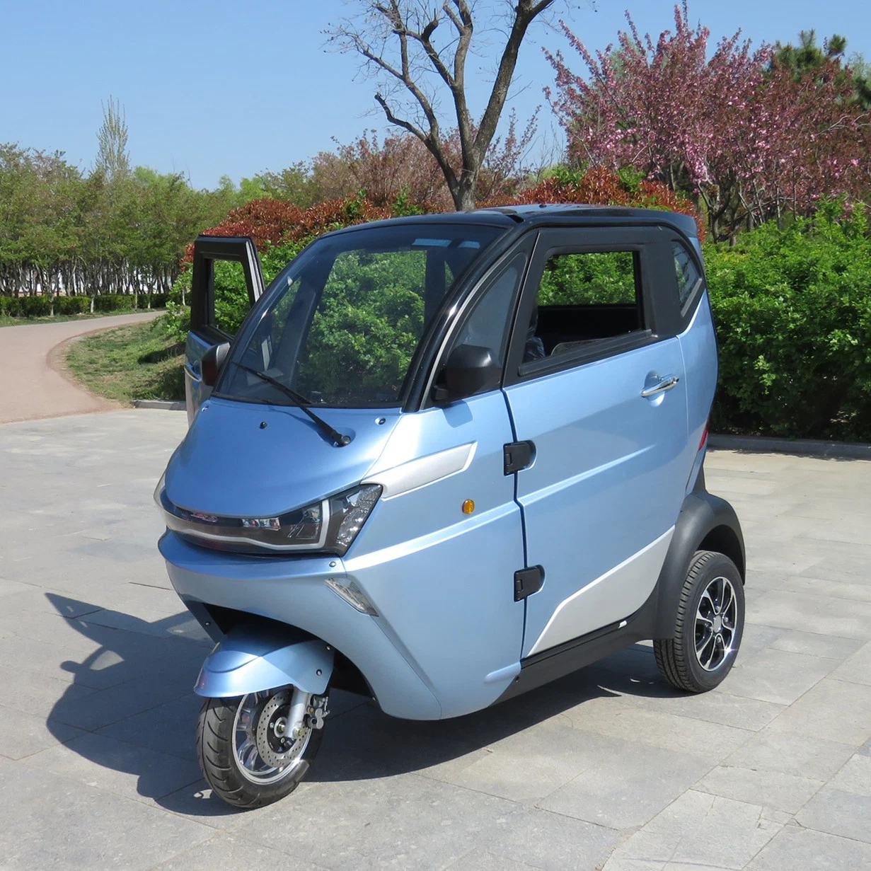 EEC L2e Electric Cars Adults Vehicle 3 Wheel Electric Trike Electric Cabin Scooter