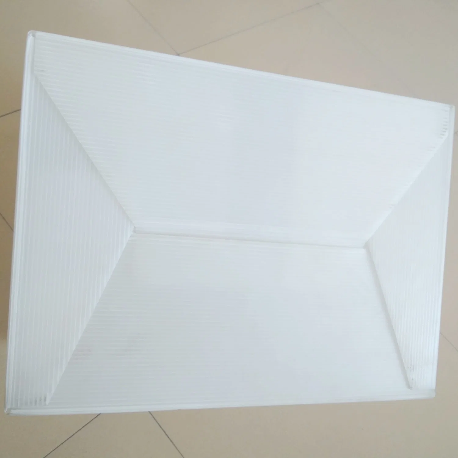 Corrugated Plastic Containers PP Packaging Fluted Storage Box