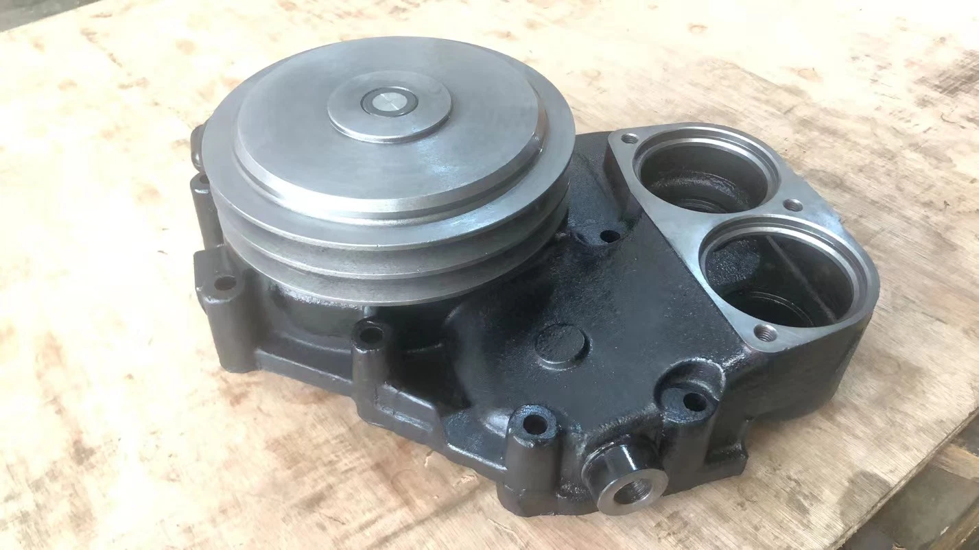 Tata Daewoo Truck Bus Water Pump for Doosan DV15tis Engine Parts