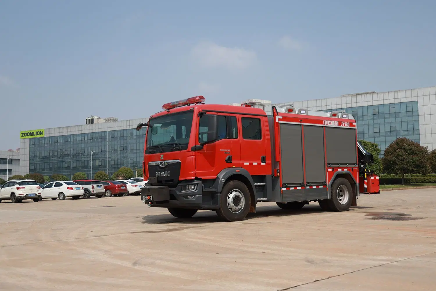 Fire-Fighting Machinery Heavy Duty Emergency Rescue Fire Truck 200 PCS QC200 Zlf5390txfqc200 Heavy Duty Emergency Rescue Fire Vehicle