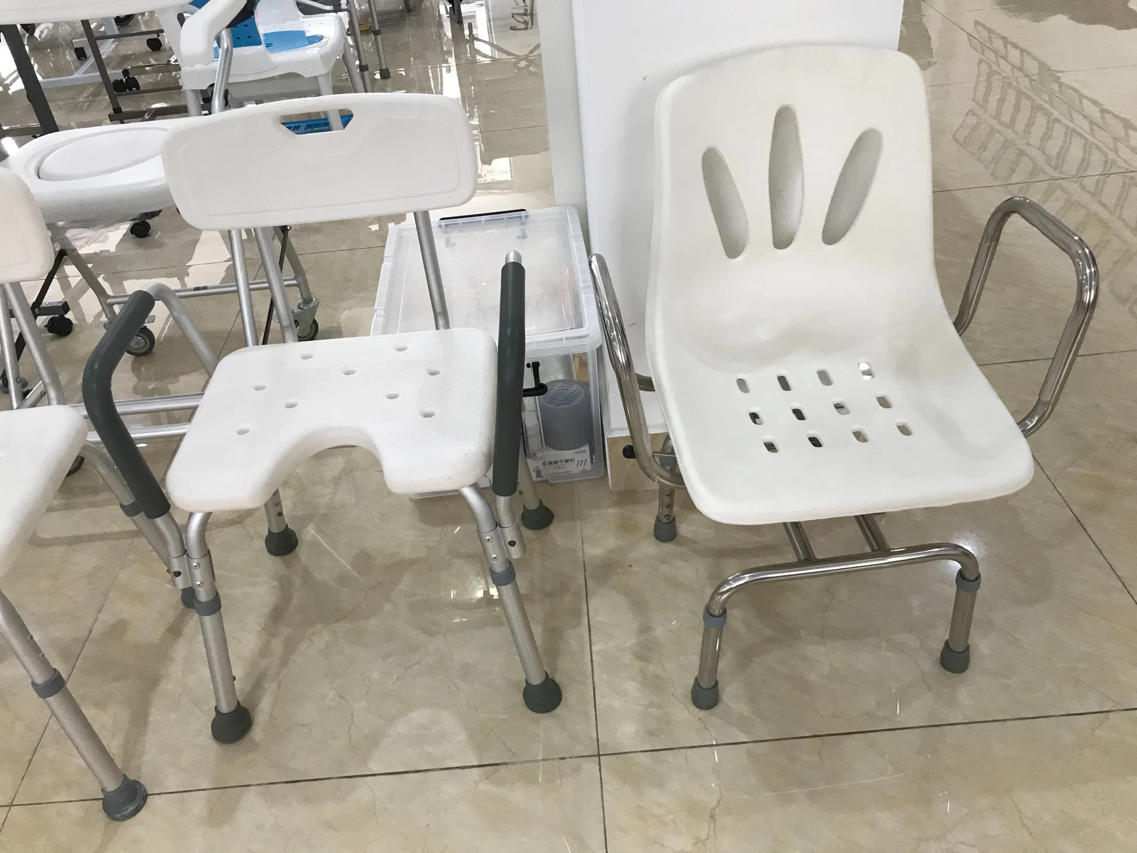 Cheap Shower Chair Alumiium Bathroom Furniture Raised Toilet Seat with Good Service