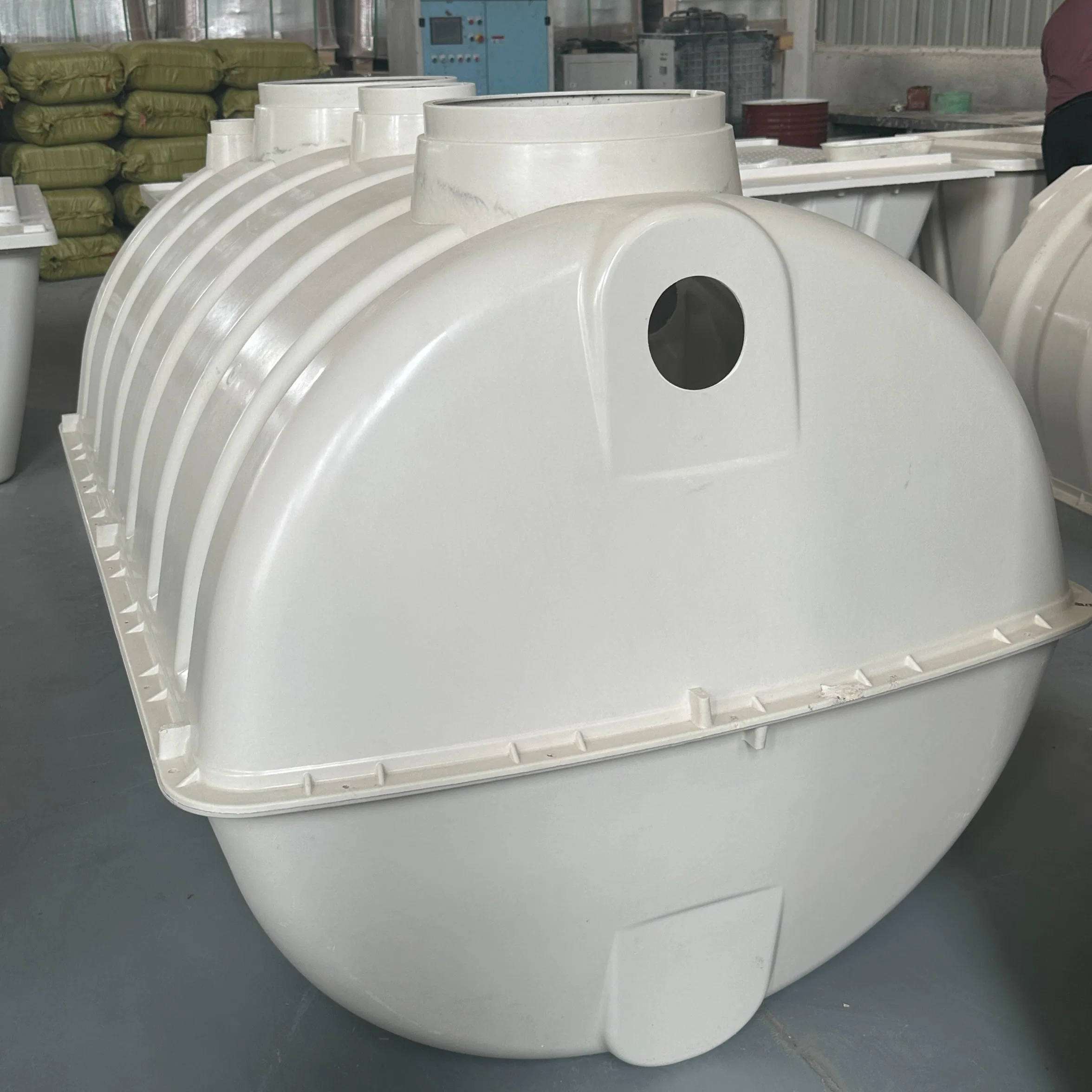 Eco-Friendly Poly Septic Tank Durable Underground Plastic FRP Septic Tank