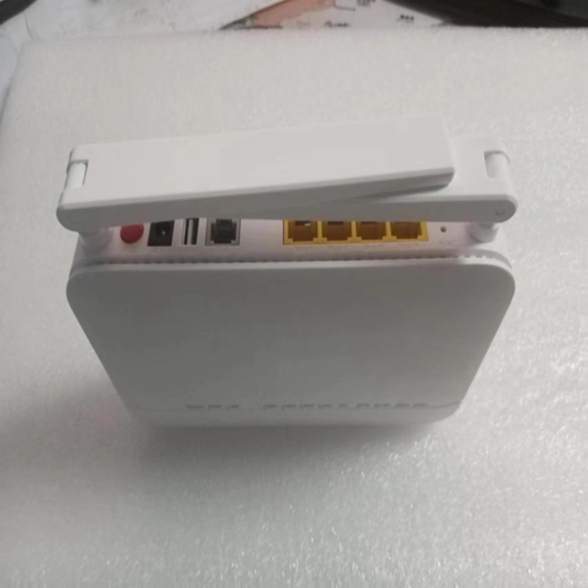 WiFi6 Gpon ONU F6610 4ge 1tel 2USB 2.4G/5.8g Ax3000Mbps