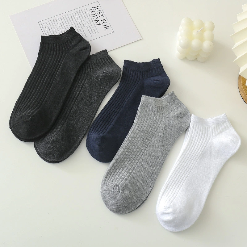 Factory Wholesale/Supplier High quality/High cost performance Cotton Men Fashion Sports Ankle Socks