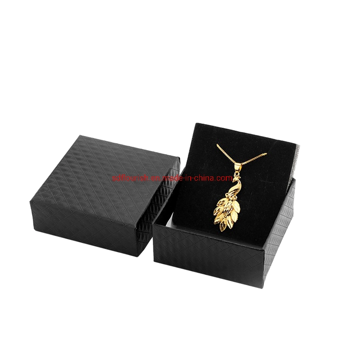 Square Shaped Special Art Paper Mounted Cardboard Gift Packaging Box with Golden Silk Insert