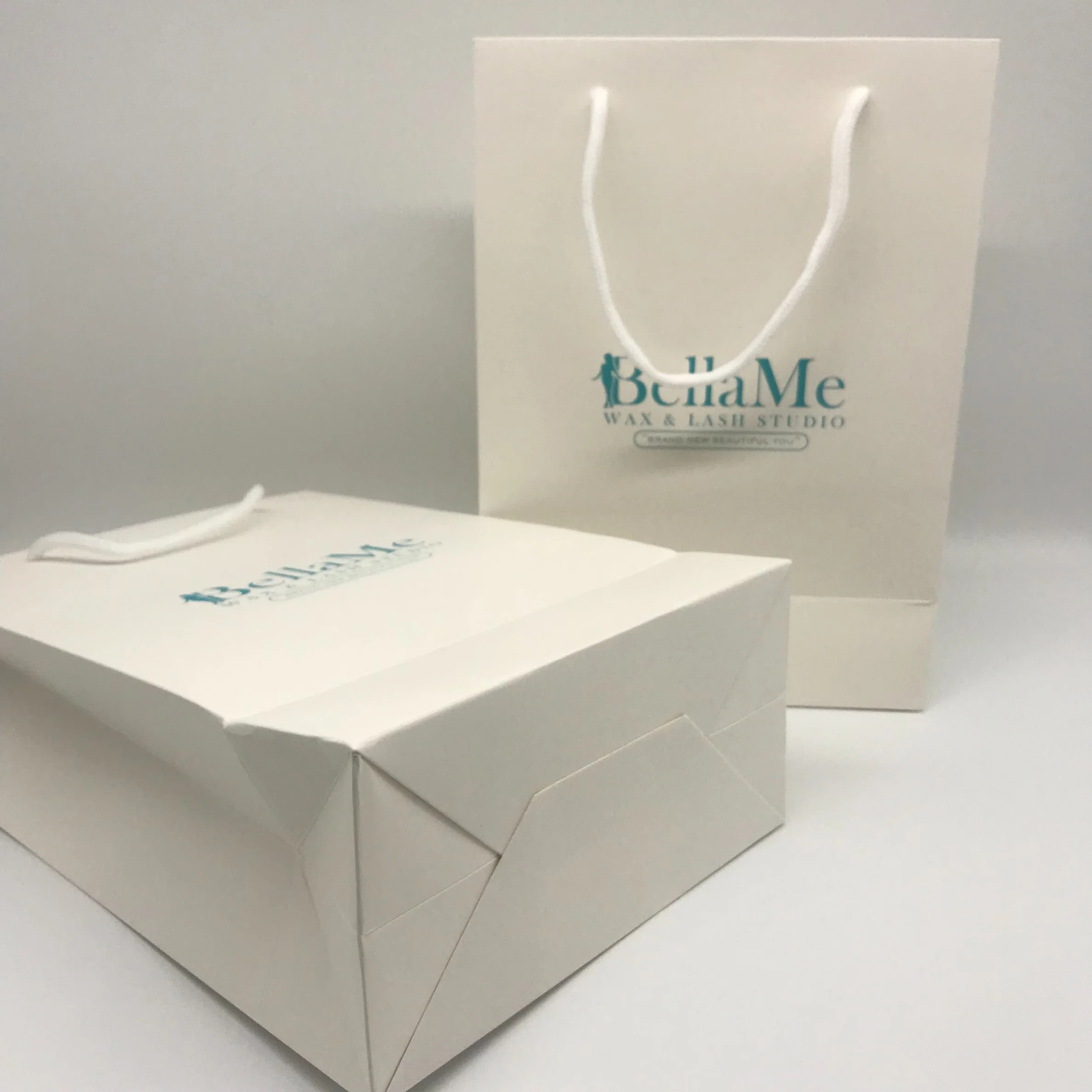 High quality/High cost performance  Wholesale/Supplier Green Shopping White Cardboard Thank You Clothing Gift Jewelry Paper Bag