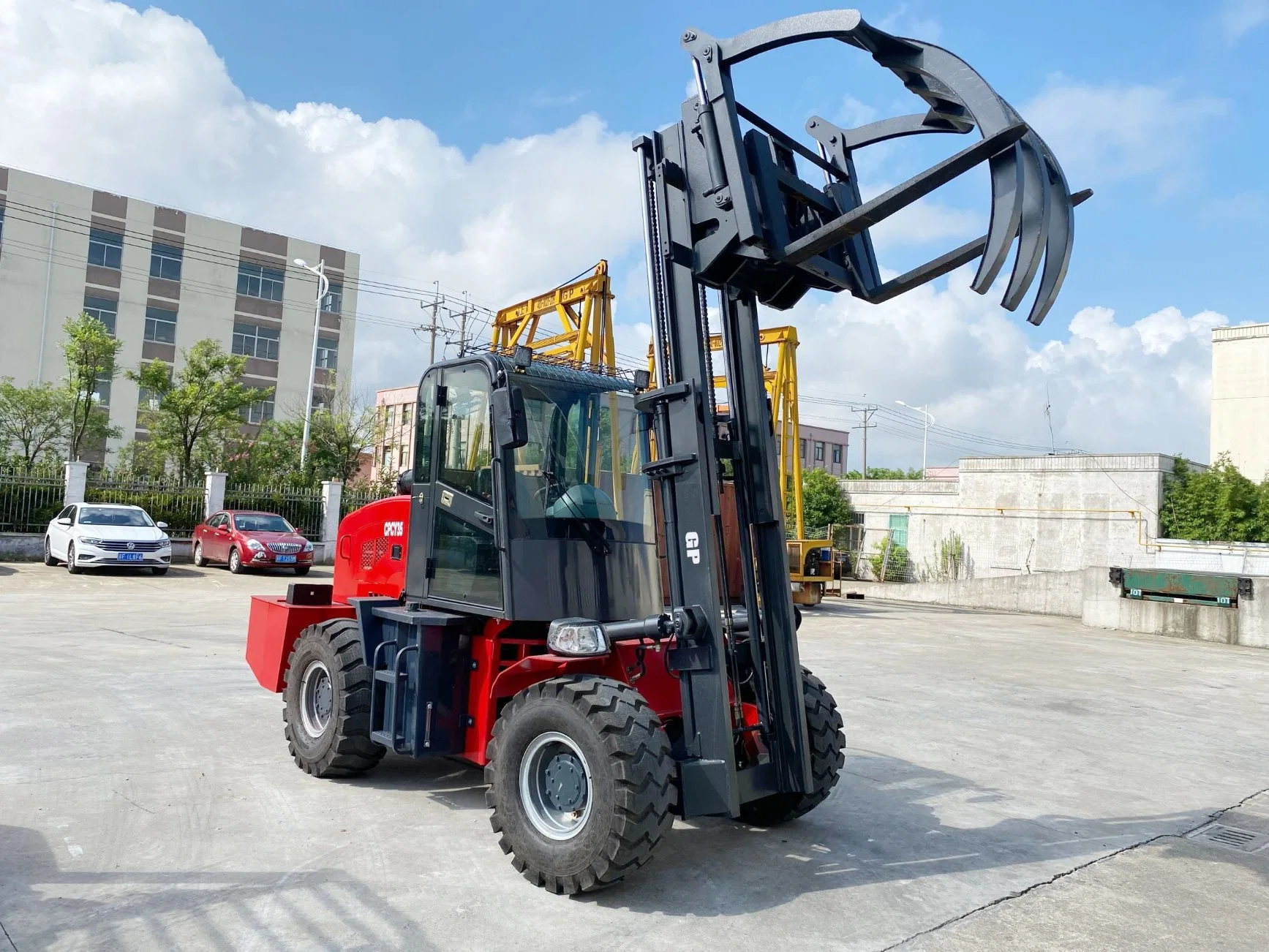 Manual Construction Equipment Sale Reach Brand All Terrain Forks for Made in China 4WD Hydraulic Manual Diesel Forklift Price