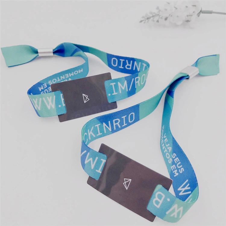 Уникальный одноразовый браслет для ношения на фестивале RFID с QR-кодом Показов на собрании