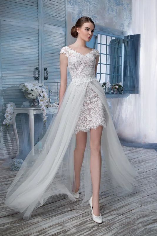 Long Sleeves Bridal Gowns V-Neck Lace Hi-Low Boho Beach Wedding Dress W342