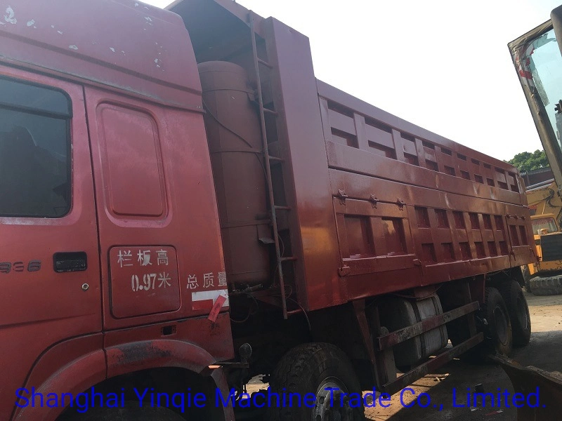 HOWO Used Dump Truck with 12 Tyres