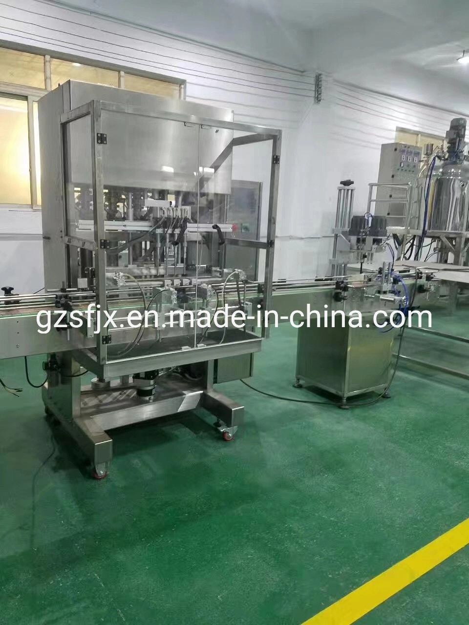 Linear Piston Automatic Cooking Oil/Vegetable Oil/Edible Oil Bottle Packaging Filling Bottling Machine