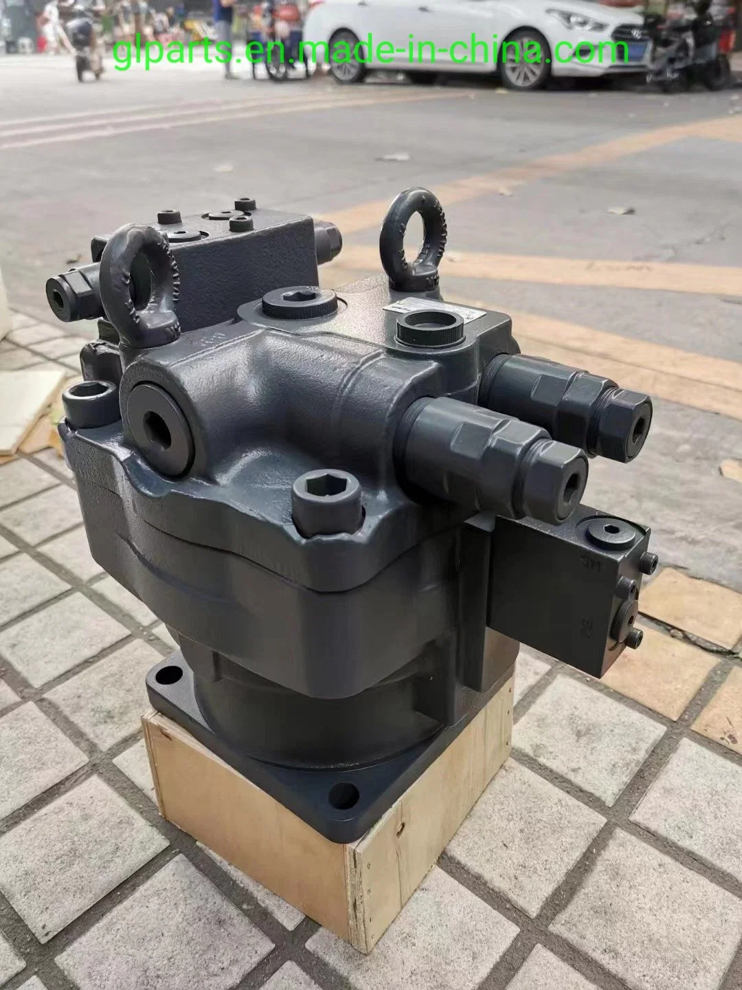 Excavator Hydraulic Parts, Xe370 Excavator Swing Motor /Gearbox for XCMG, M5X180