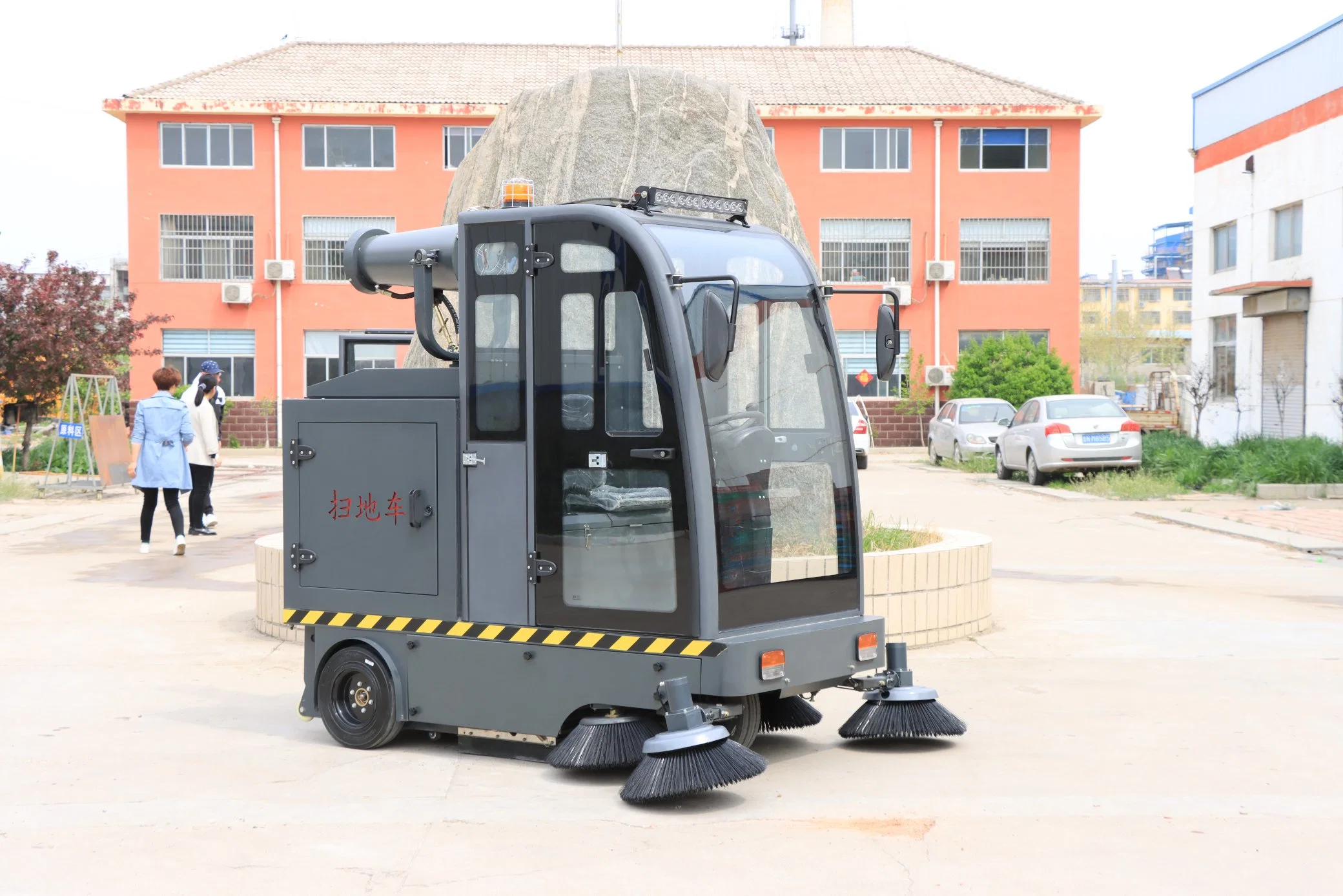 Escova de rolo com a função de depuração de armazém e a Escola Parque Infantil em equipamentos de mão empurrando Scrubber-Sweeper Tipo