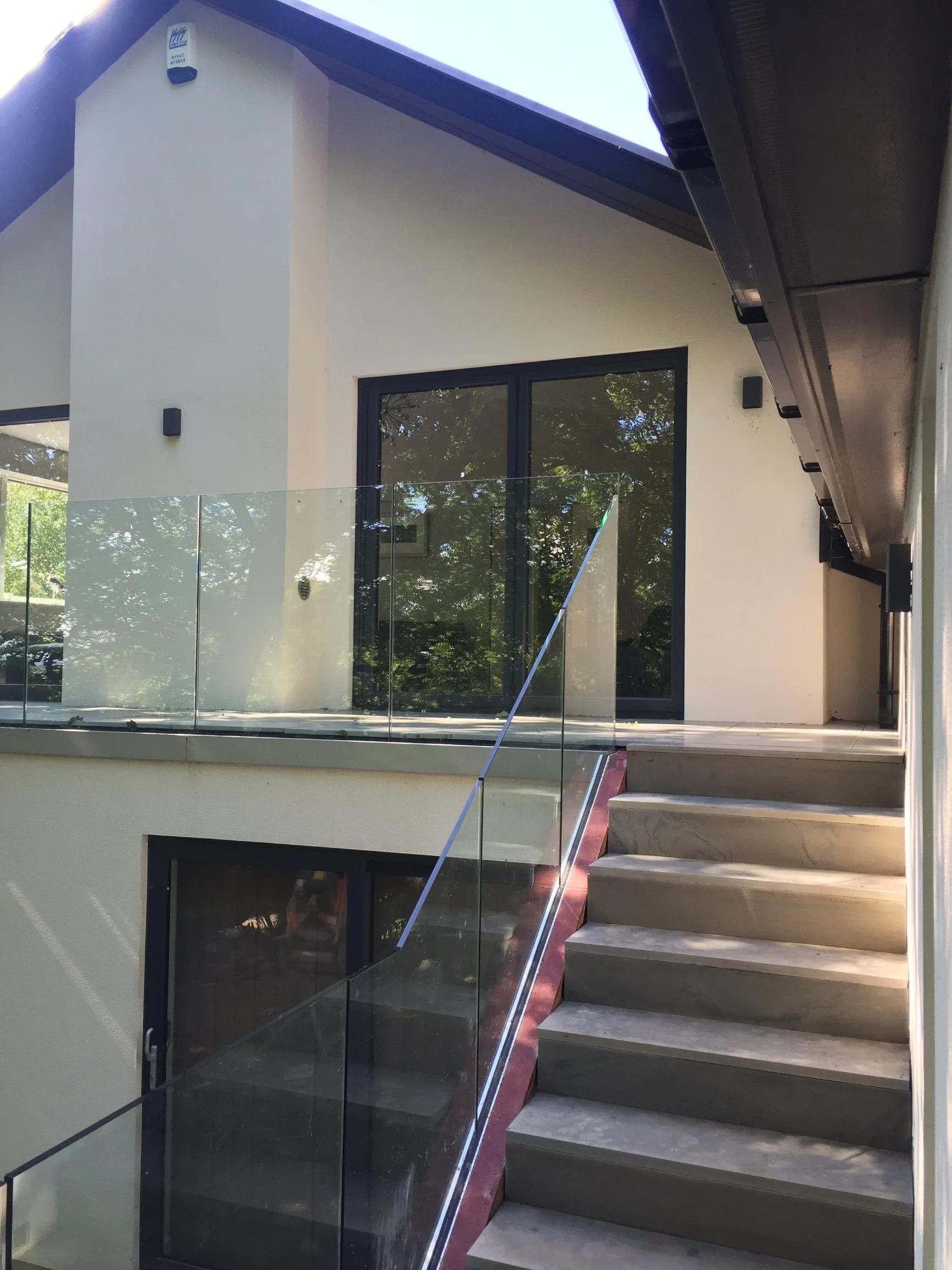 Cheap Deck Stainless Steel Handrail Systems Interior Balcony Balustrade Stair U Channel for Glass Railing