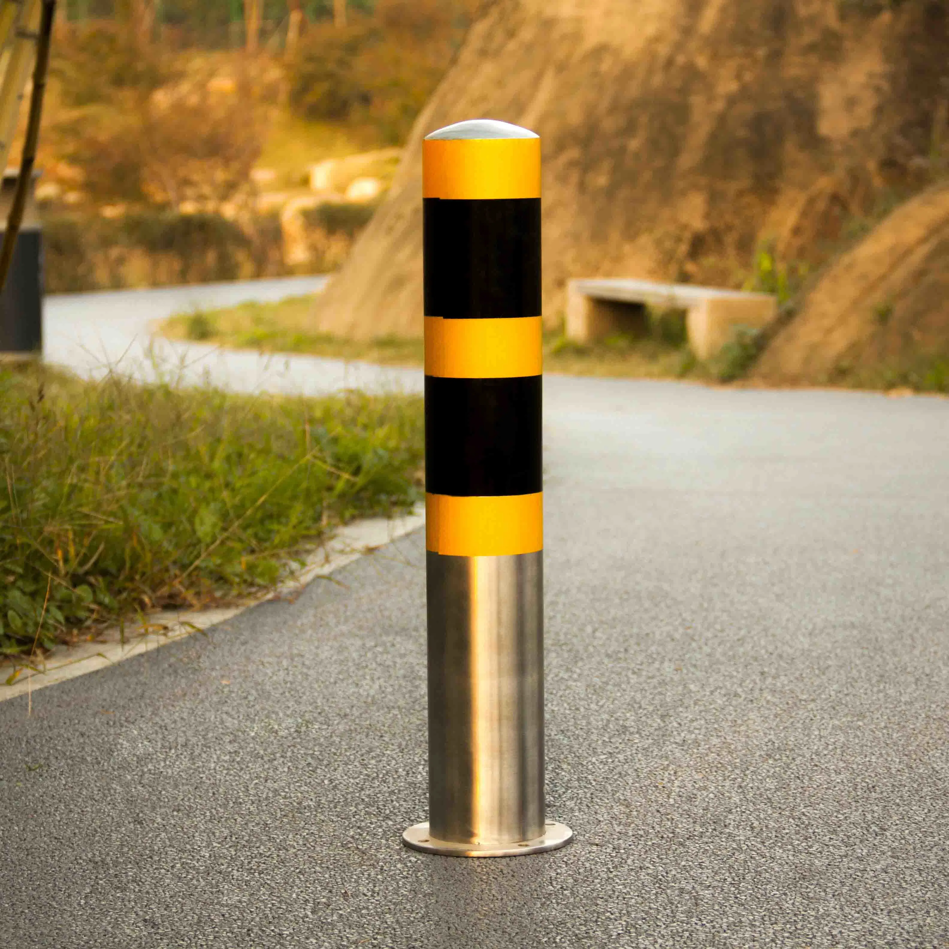 Customized Retractable Stainless Steel Removable Street Safety Bollard