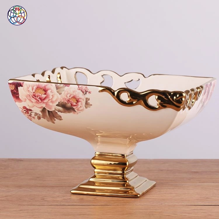 Gold Flower Pattern Luxury Ceramic Decor Plate with Stand