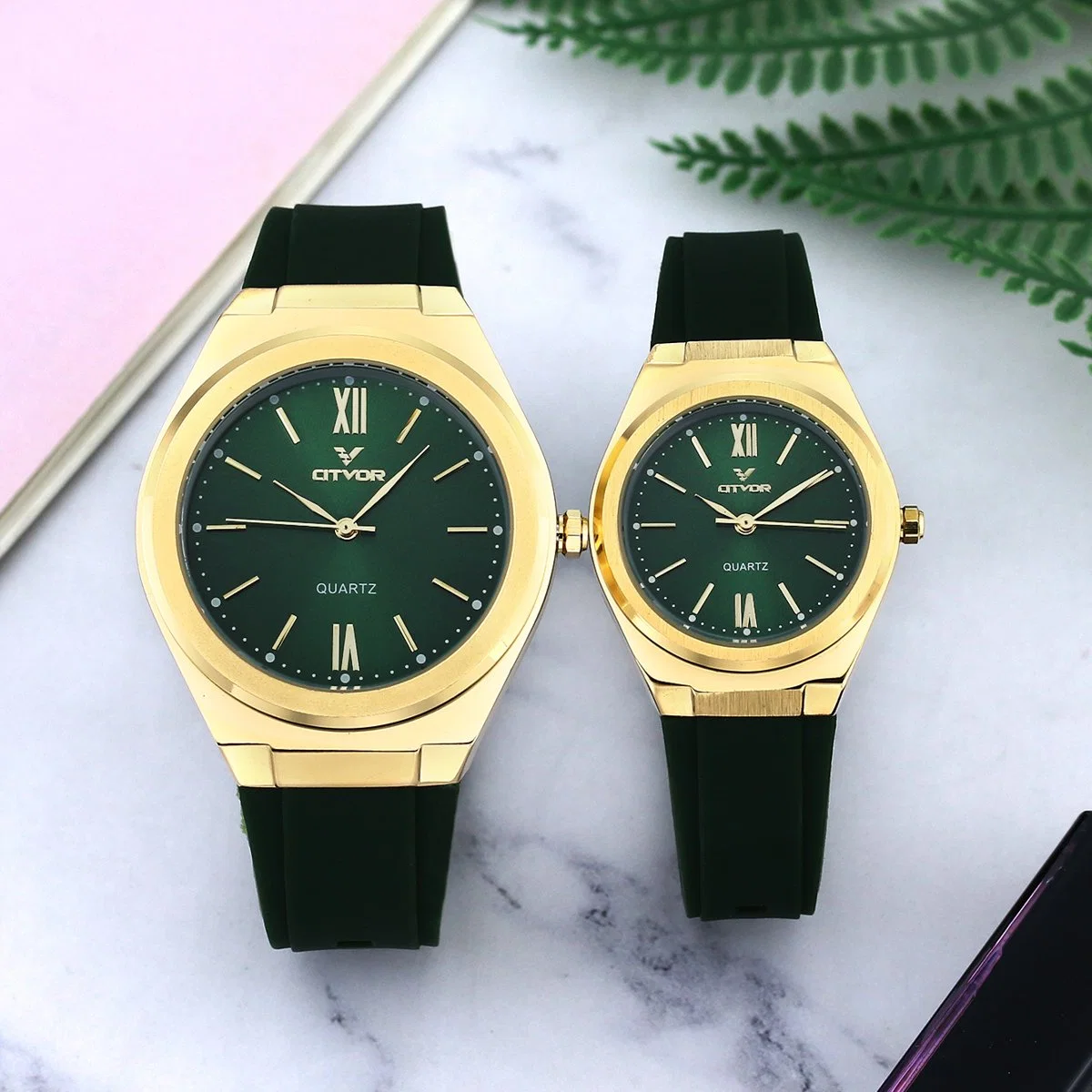 Factory Cheap Couple Watch Men ′ S pulso Watch Lady Atacado Veja