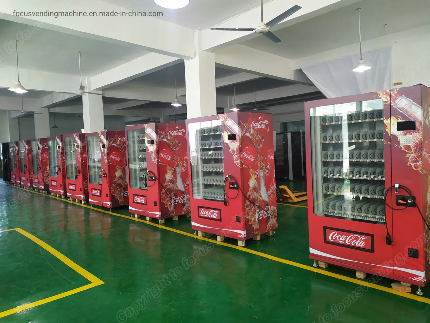 Automatic Combo Vending Machines for Snack Beverage Drink Sales with Cooling System