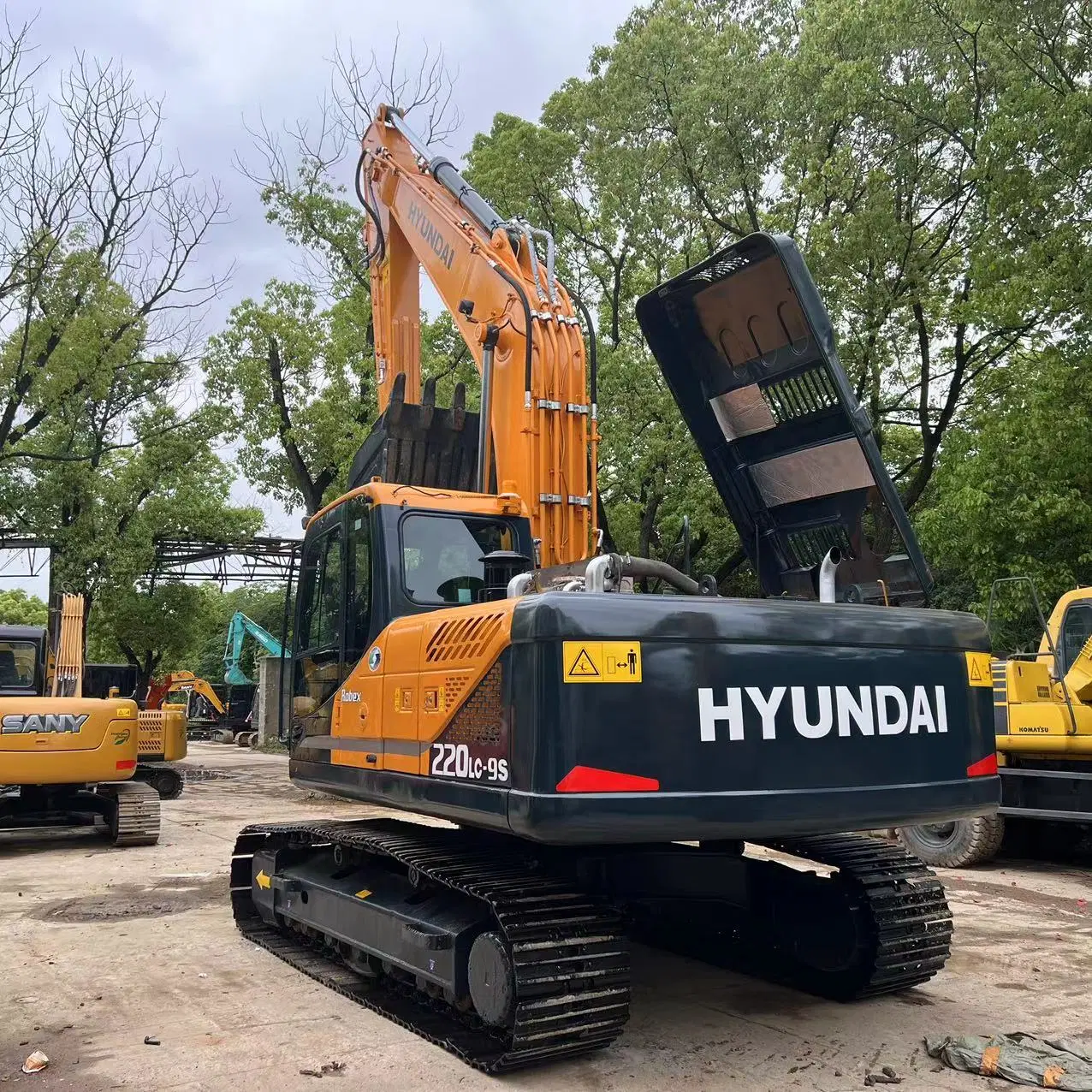 Excavadora Hyundai 220-9s usada original de Corea del Sur con pocas horas de trabajo 22 toneladas 215 225 220LC-9 215 225 220 Segunda mano Hyundai Excavadora