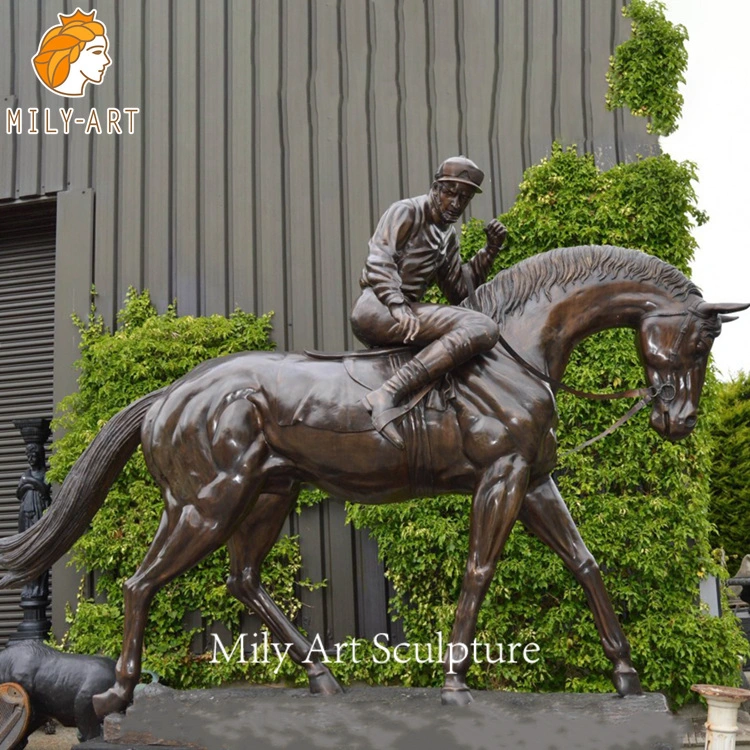 Customized Design Outdoor Bronze Statue Man Riding on Horse Sculpture