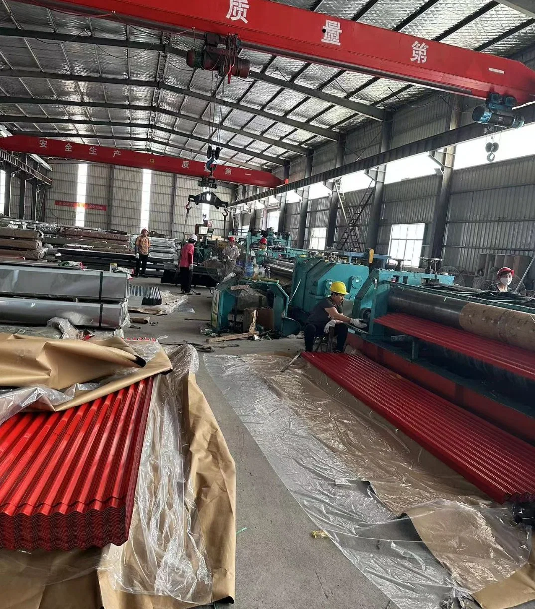 Best-Selling Red Color 665mm Galvanized Prepainted PPGI/PPGL Corrugated Roofing Sheet in Africa