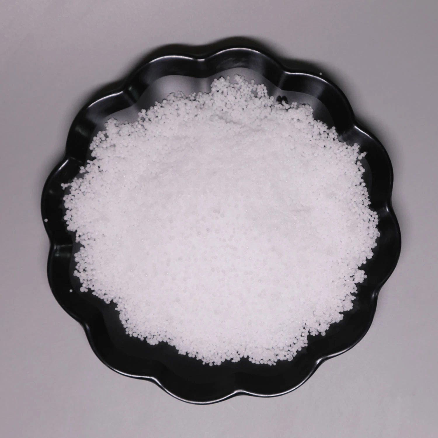 Soda99 High Quality Sodium Salt Chemicals Alkalinaoh Flake Caustic Soda Particle Competitive Price