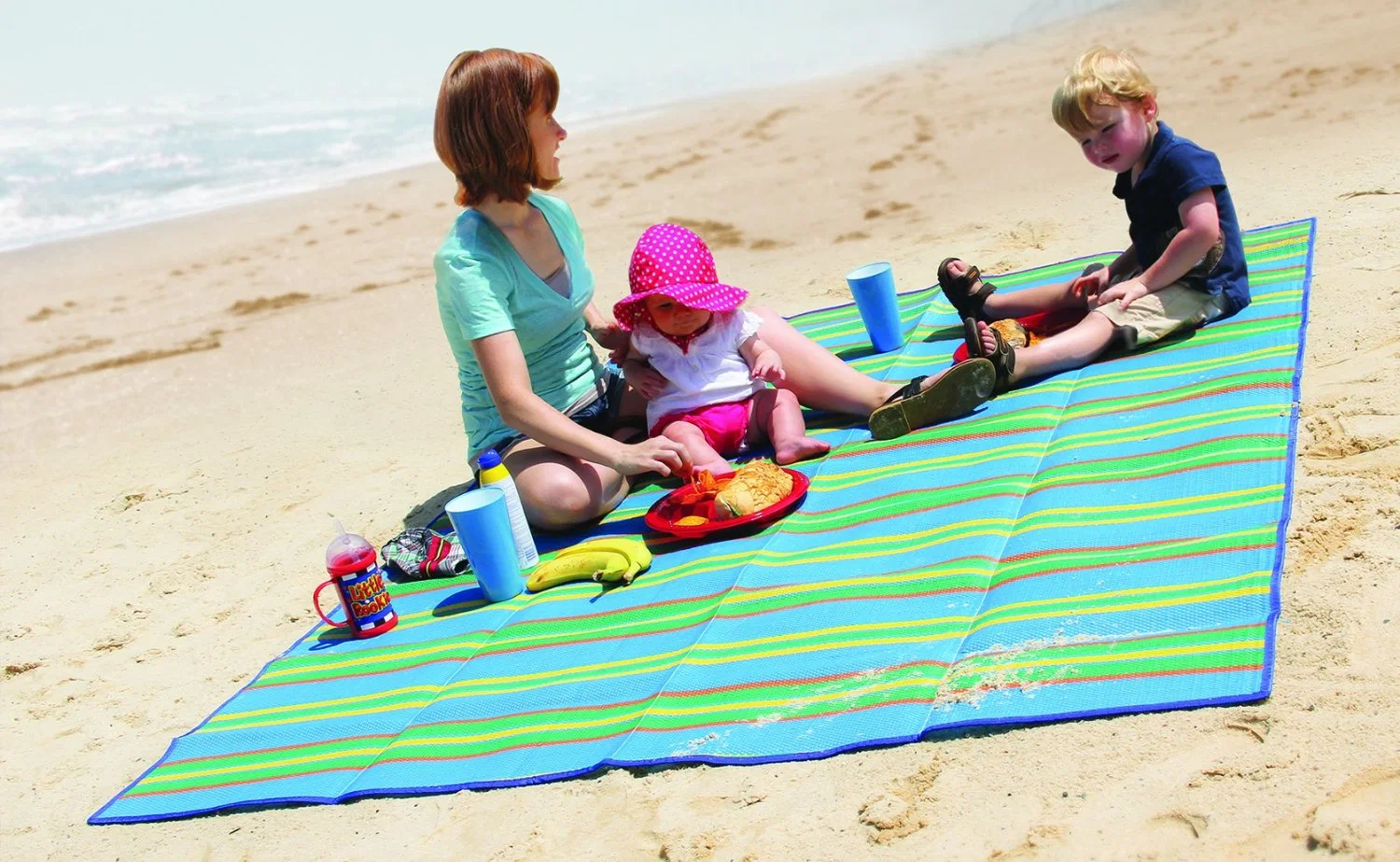 Znz Foldable Plastic Woven Beach Mats Blanket for Outdoor Usage Beach Accessories