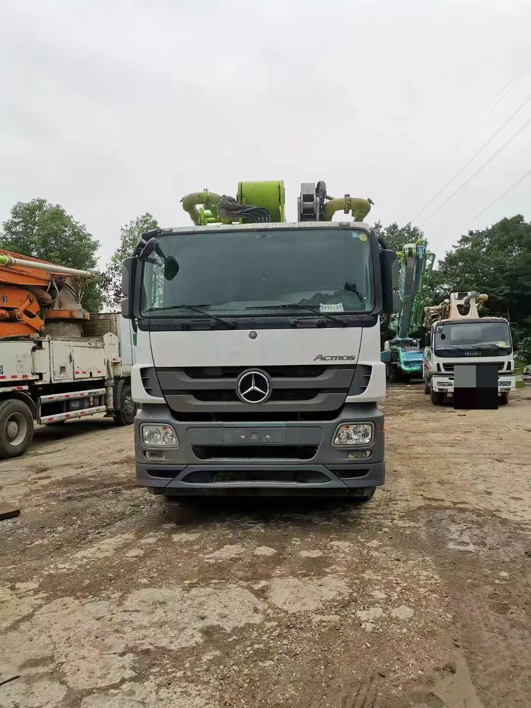 Zoomlion 56m benz usados de la bomba de hormigón maquinaria de construcción del chasis