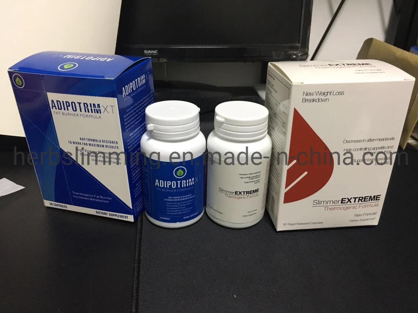 Fuerte efecto Hebal Cápsulas de adelgazamiento Adipotrim Xt Fat Burner Pills