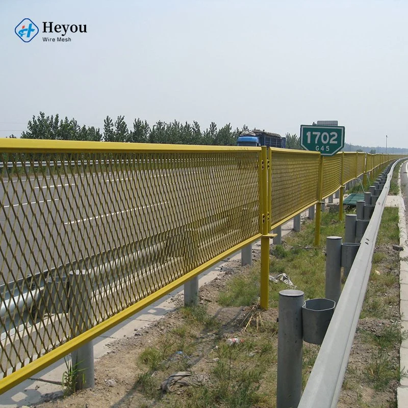 Bridge and Airport Expanded Metal Fencing for Public Safety and Security