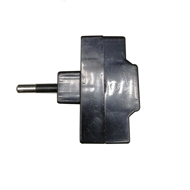 Italy Type 3 Way Adapter with 3 Round Pin Plug