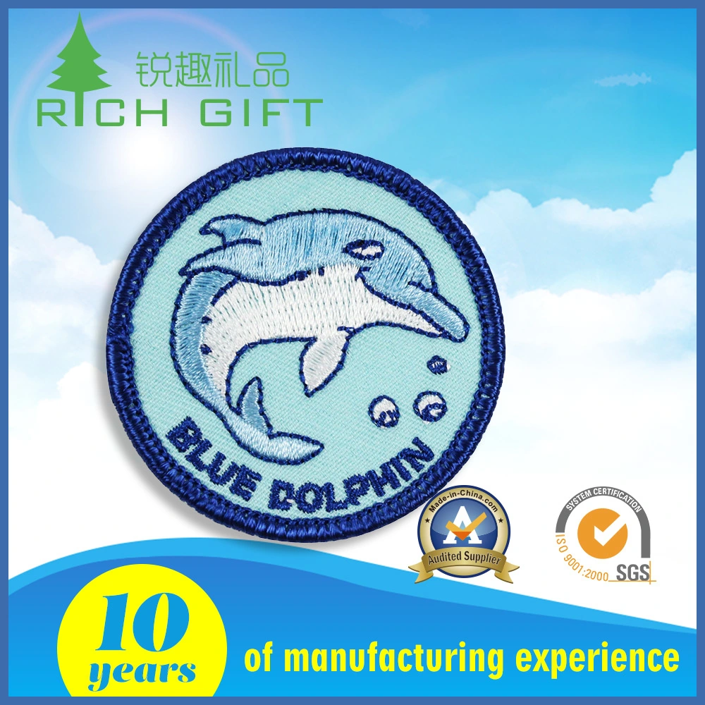 Customized Dolphin Embroidery Patches for Clothing Decorartion