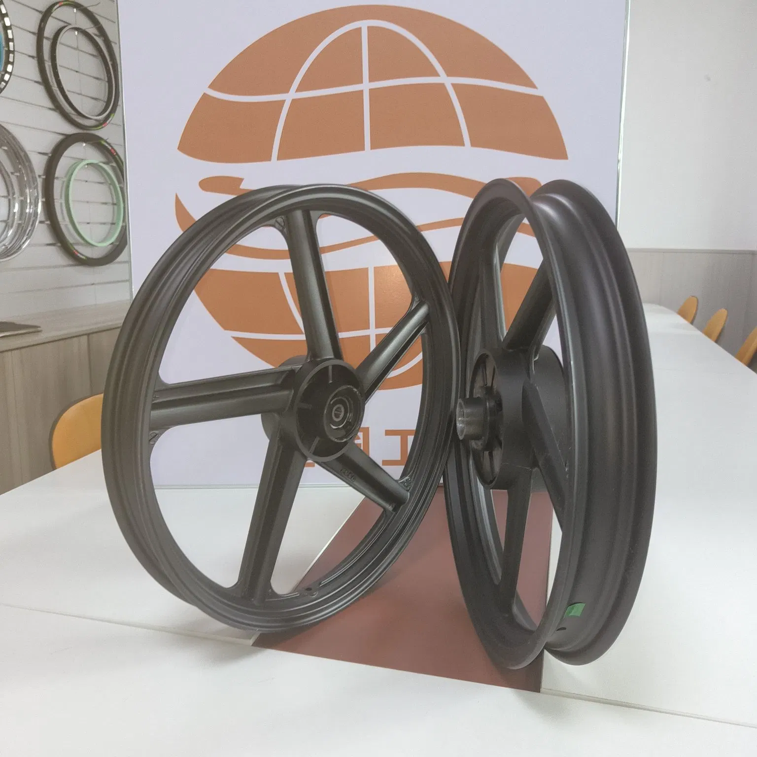 27.5 Inch Motorcycle Wheel of Motorcycle Accessiroes with Best Price