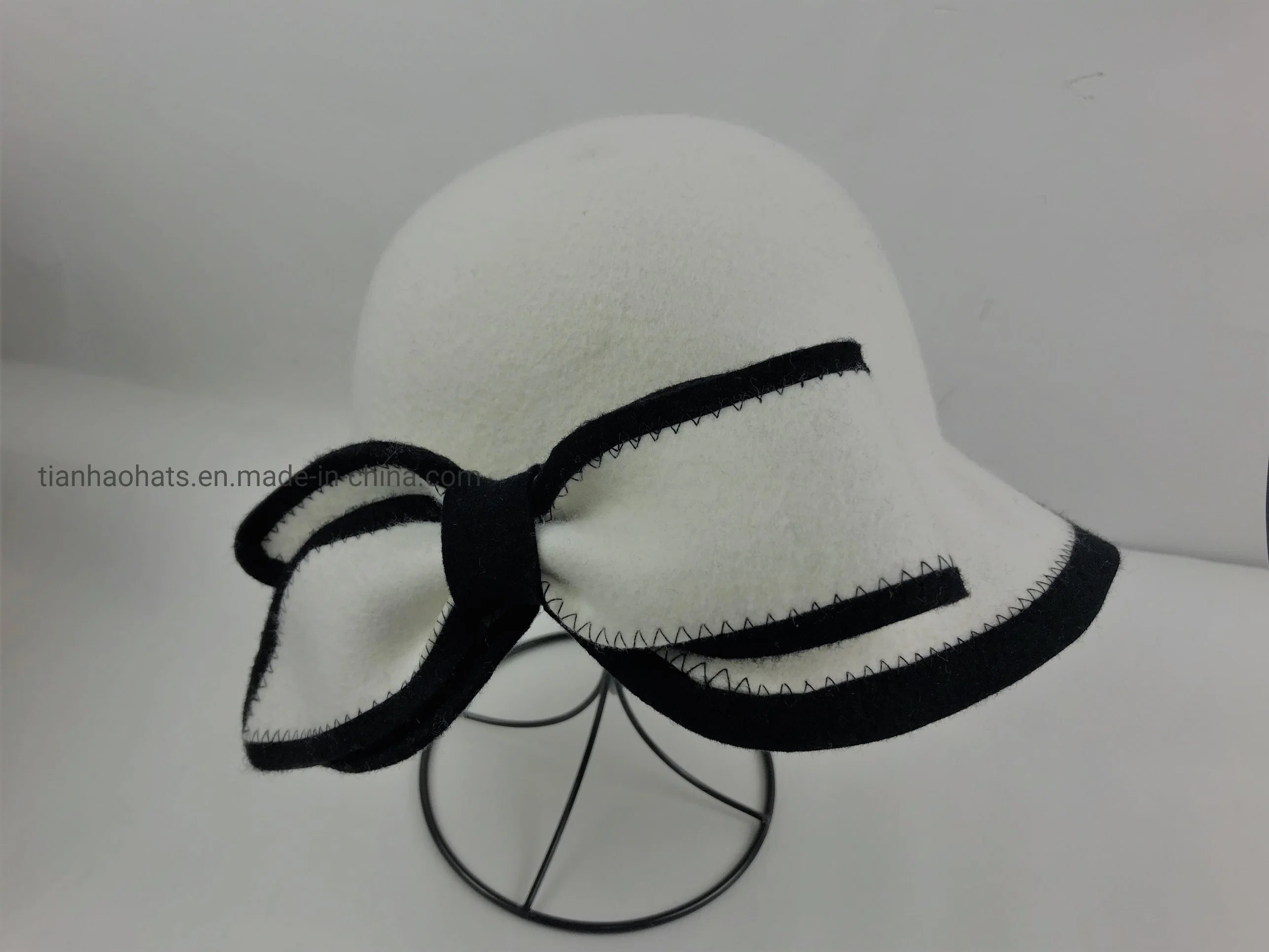 Wholesale/Supplier Fashion Women Wool Felt Cloche Hat