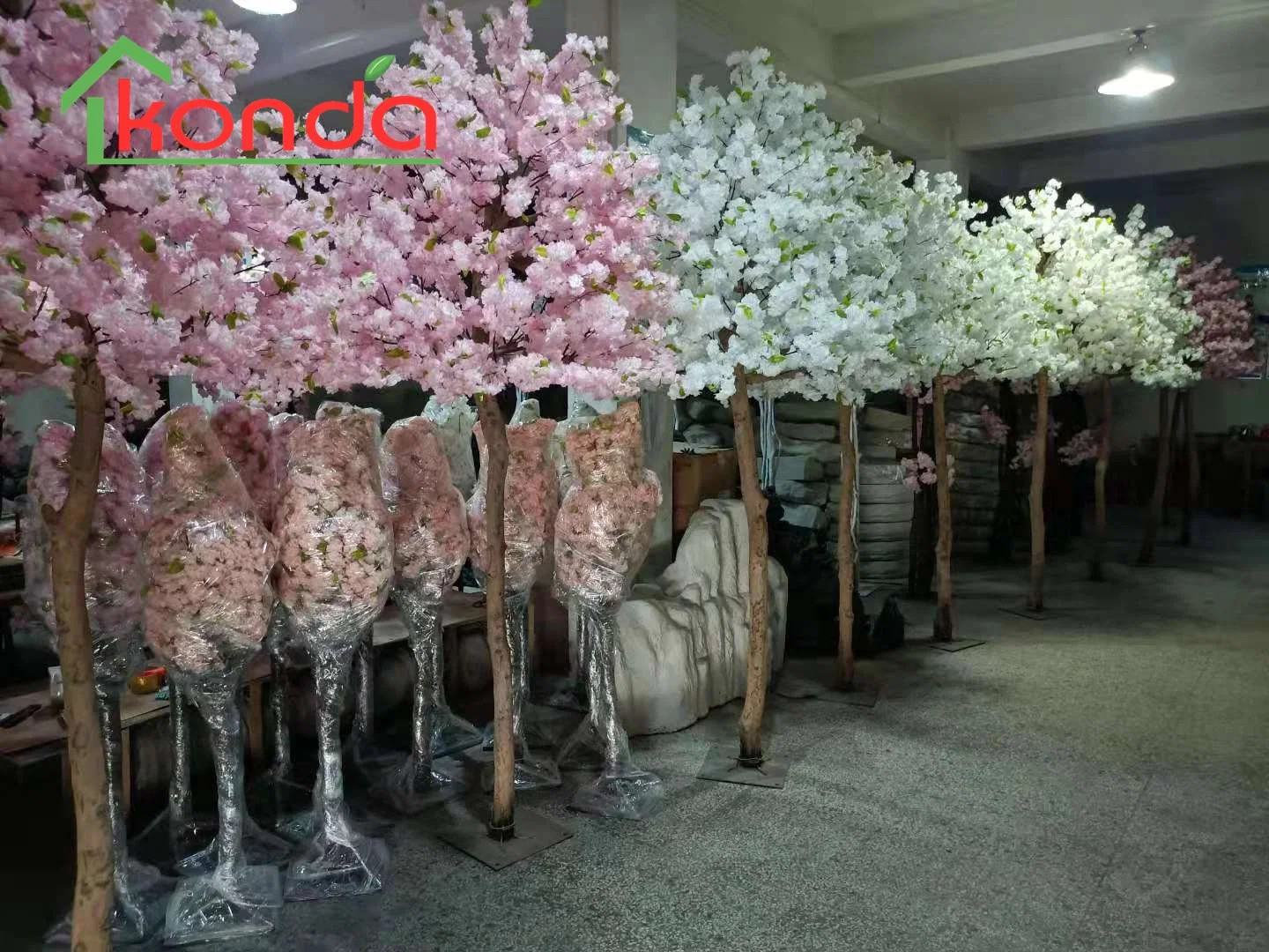 Fábrica personalizada Alta calidad 8ft Rosa Artificial Cereza Flor de Boda Árbol