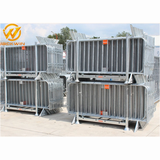 Hot Dipped Galvanized Iron Traffic Barriers