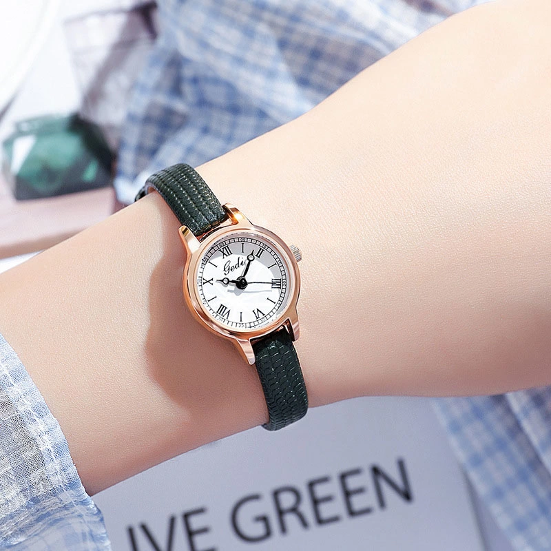 Retro Ultra-Fine Round Retro Temperament Quartz Watch Students High Appearance Level Simple Waterproof Watch (CFWT-018)