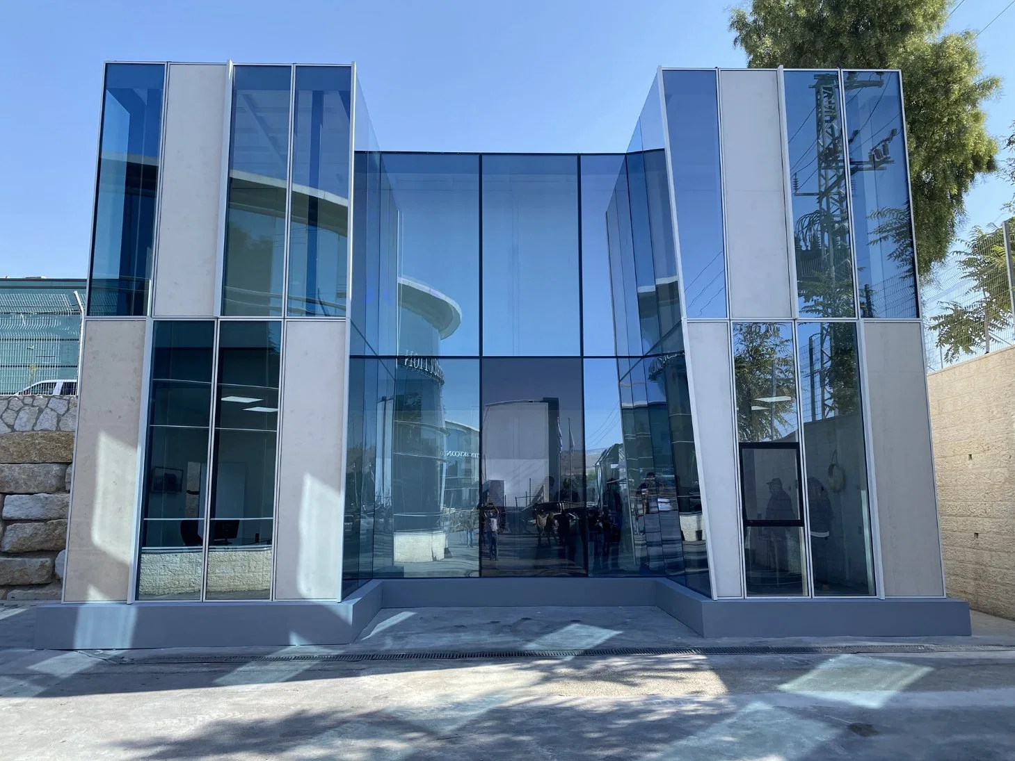 Panel de piedra en forma de panal de aluminio para muro cortina que cubre