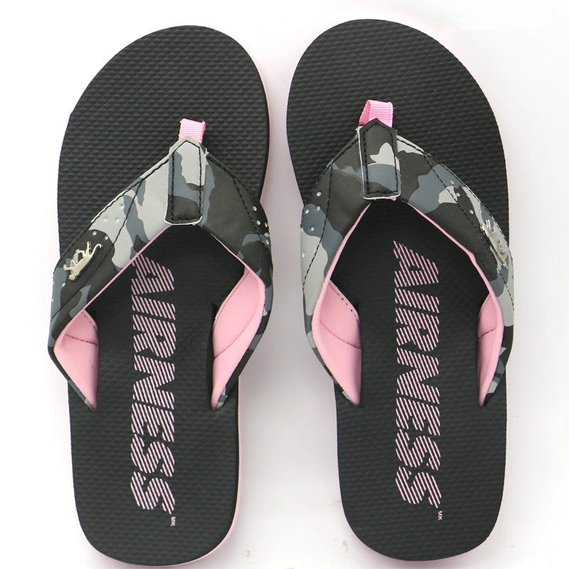 China Lieferant Customized Logo PU-Band Upper EVA Sole Fashion Günstige Indoor Flip Flops Luxus Slipper für Männer 2021